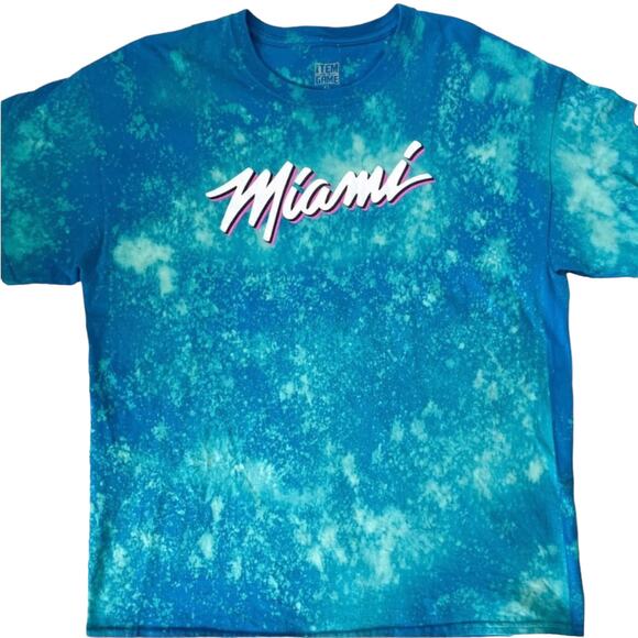 Miami Bleached Graphic T-shirt - Picture 2 of 6